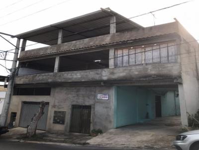 Casa para Venda, em Muriaé, bairro Primavera, 3 dormitórios, 3 banheiros, 2 vagas